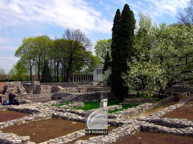 Aquincum
Ancienne cit romaine en banlieue de Budapest
Mots-clés: Hongrie;Europe;Aquincum;ruines