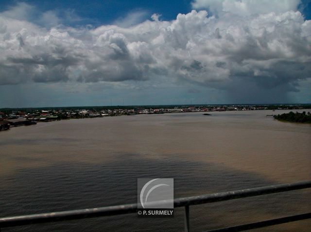 Paramaribo
La Suriname River
Mots-clés: Suriname;Amrique;Paramaribo;Suriname River