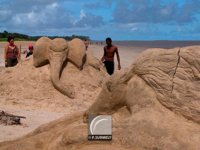 Sculpture sur sable
Mots-clés: Guyane;Amrique;Kourou