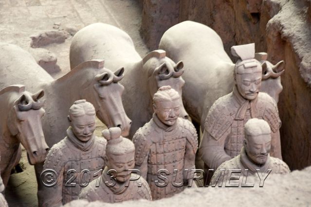 Tombeau de Qin Shi Huang Di
Soldats et chevaux
Mots-clés: Asie:Chine;Xi'An;soldat;terre cuite
