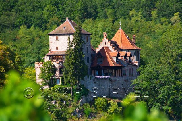 Vire  Bergheim
Chateau du Reichenstein
Mots-clés: Europe;France;Alsace;Bergheim