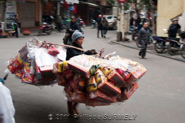 Vendeuse de rue
Mots-clés: Asie;Vietnam;Hanoi;
