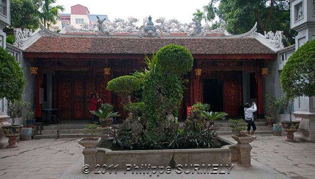 Temple
Mots-clés: Asie;Vietnam;Hanoi;glise