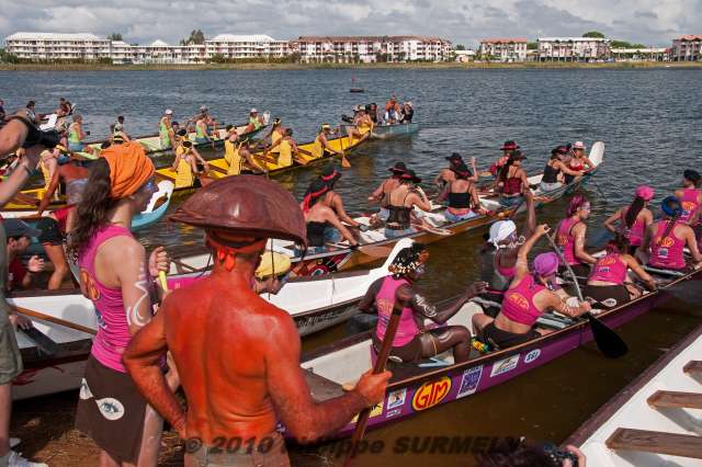 Matres de la Pagaie
Course de pirogue sur le Lac Bois Chaudat  Kourou, dition 2010
Mots-clés: Guyane;Amrique;tropiques;sport;comptition;pirogue