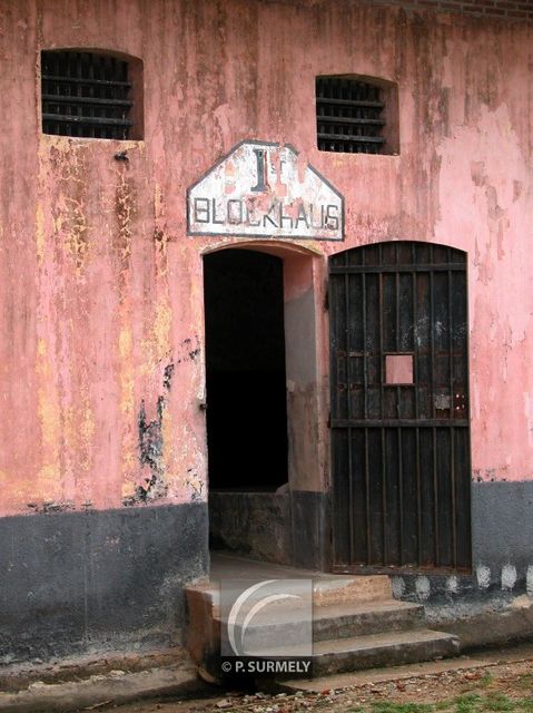 Saint-Laurent du Maroni
Mots-clés: Guyane;Amrique;Saint-Laurent;transportation