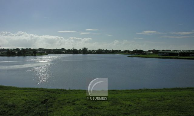 Le Lac de Bois-Chaudat
Mots-clés: Guyane;Amrique;lac;Kourou