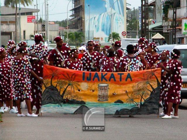 Carnaval
Carnaval de Guyane 2003
Mots-clés: Guyane;Amrique;tropiques;carnaval;festivit;dguisement