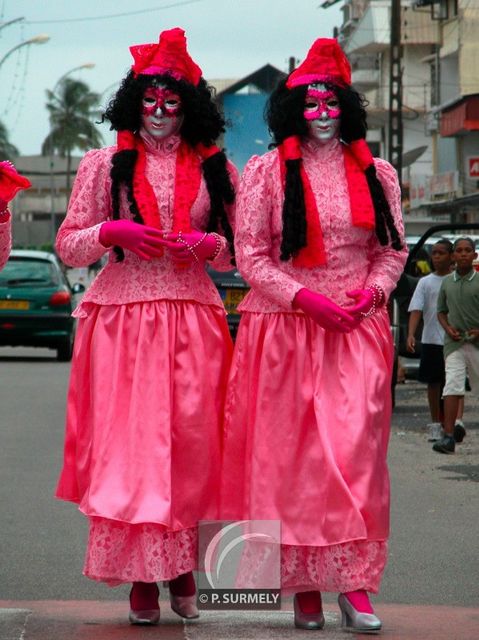 Carnaval
Carnaval de Guyane 2003
Mots-clés: Guyane;Amrique;tropiques;carnaval;festivit;dguisement