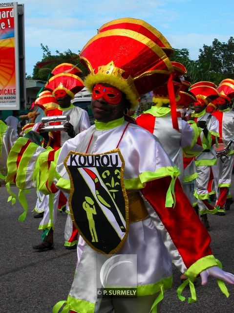 Carnaval
Carnaval de Guyane 2003
Mots-clés: Guyane;Amrique;tropiques;carnaval;festivit;dguisement