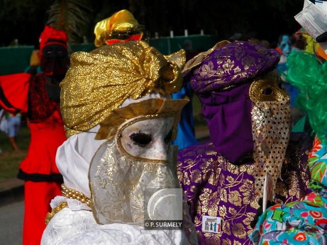 Carnaval
Carnaval de Guyane 2003
Mots-clés: Guyane;Amrique;tropiques;carnaval;festivit;dguisement