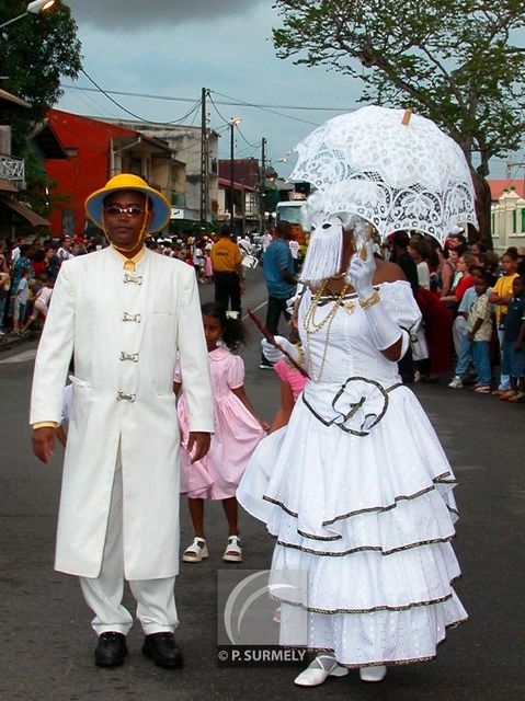 Carnaval
Carnaval de Guyane 2003
Mots-clés: Guyane;Amrique;tropiques;carnaval;festivit;dguisement