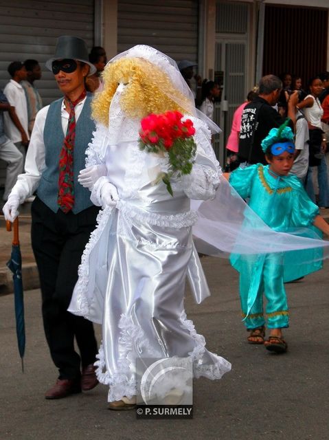 Carnaval
Carnaval de Guyane 2003
Mots-clés: Guyane;Amrique;tropiques;carnaval;festivit;dguisement