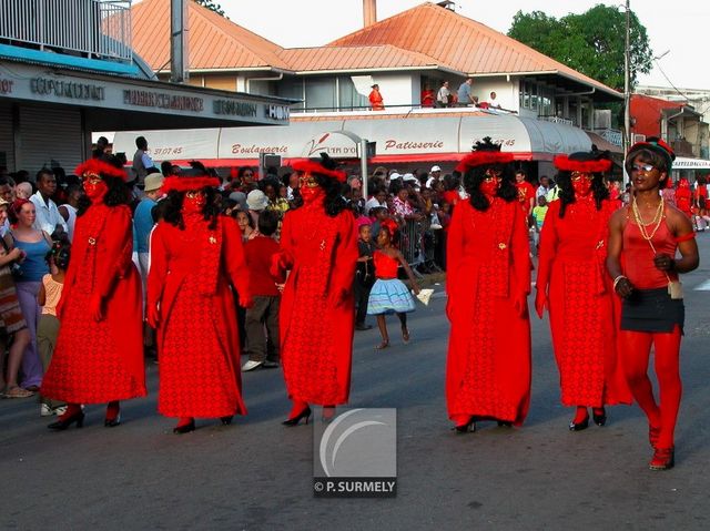 Carnaval
Carnaval de Guyane 2003
Mots-clés: Guyane;Amrique;tropiques;carnaval;festivit;dguisement