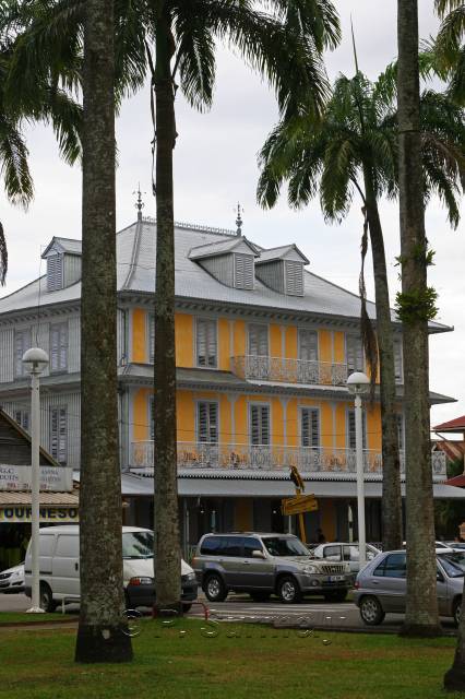 Le Bar des Palmistes
Mots-clés: Guyane;Amrique;Cayenne