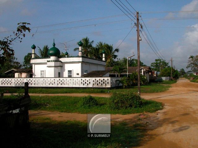 Marienburg
La mosqu�e
Keywords: Suriname;Am�rique;Marienburg;�glise