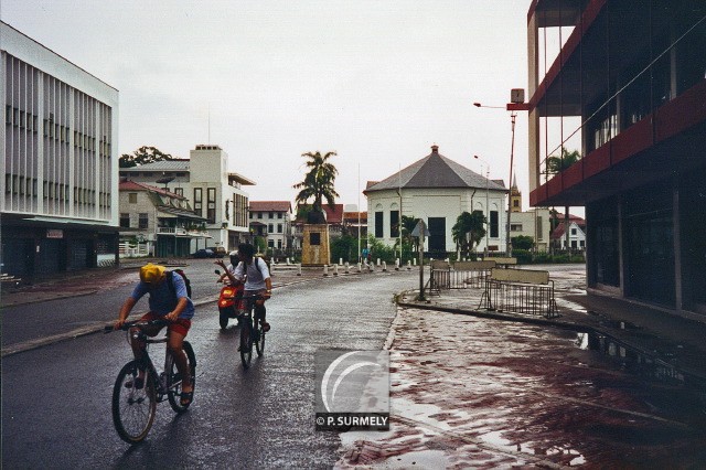 Paramaribo en 1995
Mots-clés: Suriname;Amrique;Paramaribo