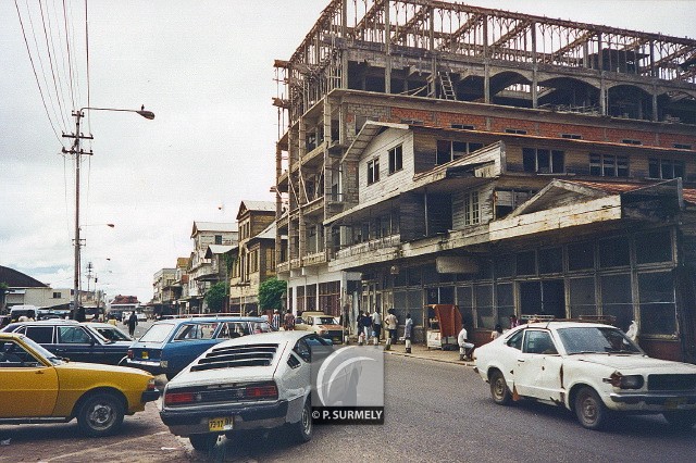 Paramaribo en 1995
Mots-clés: Suriname;Amrique;Paramaribo
