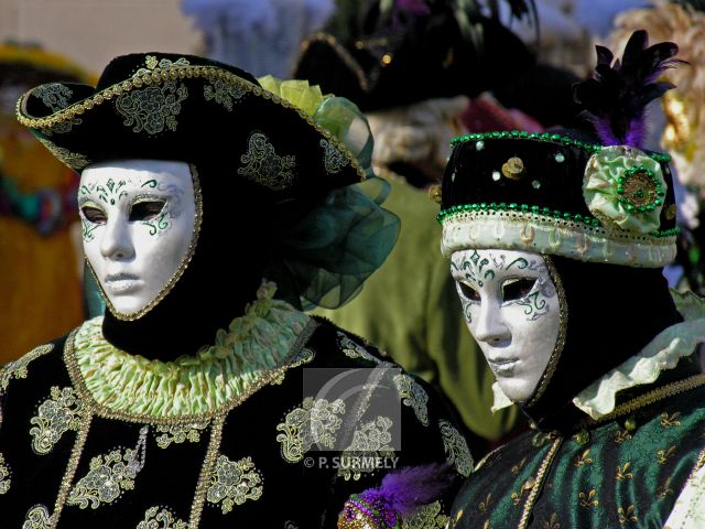 Carnaval
Carnaval vnitien de Remiremont
Mots-clés: France;Vosges;Remiremont;carnaval;festivit;dguisement;masque;portrait