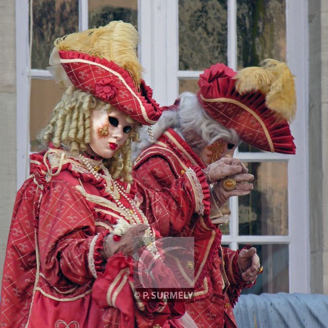 Carnaval
Carnaval vnitien de Remiremont
Mots-clés: France;Vosges;Remiremont;carnaval;festivit;dguisement;masque;portrait