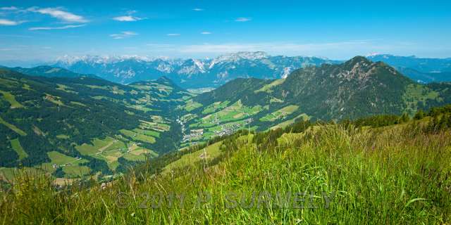 Vue depuis le Schatzberg
Mots-clés: Europe; Autriche; Tyrol; Wildschoenau