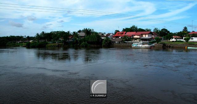 Sinnamary
Le Sinnamary
Mots-clés: Guyane;Amrique;Sinnamary;fleuve