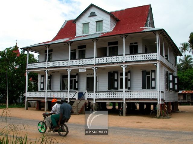 Totness
Mots-clés: Suriname;Amrique;Totness