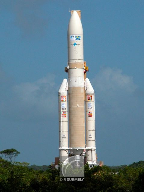 Ariane 5 V157
transfert entre BAF et ZL
Mots-clés: Guyane;Amrique;Kourou;Centre Spatial;Ariane;fuse