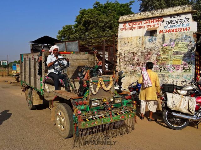 Tracteur de construction personnelle  Abhaneri
Mots-clés: Asie;Inde;Rajasthan;Abhaneri