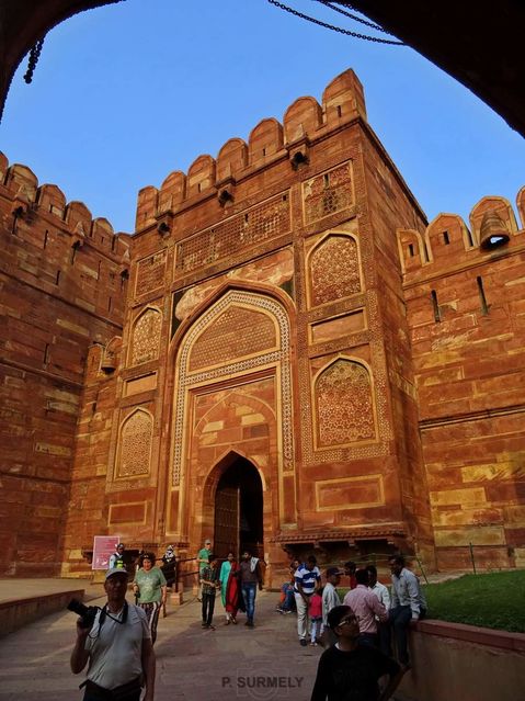 Fort Rouge
Deuxime porte.
Mots-clés: Asie;Inde;Uttar Pradesh;Agra;fort