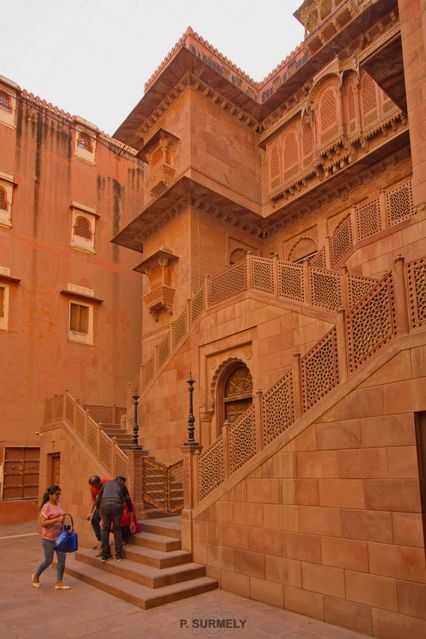 Fort Junagarh
Troisime cour.
Mots-clés: Asie;Inde;Rajasthan;Bikaner;fort