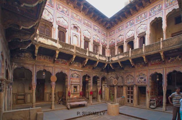 Cour intrieure d'un haveli
Mots-clés: Asie;Inde;Rajasthan;Fatehpur;Shekawati