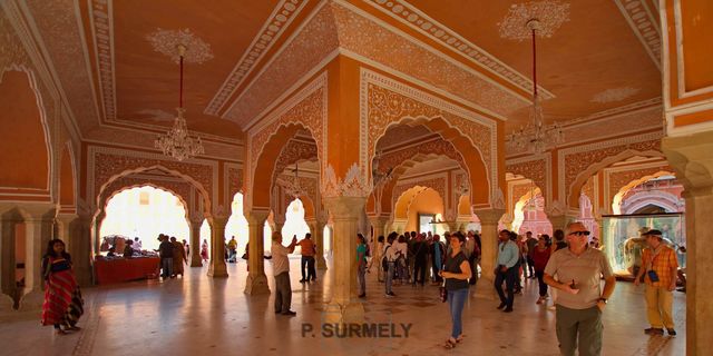 City Palace
Intrieur de la salle d'audience.
Mots-clés: Asie;Inde;Rajasthan;Jaipur