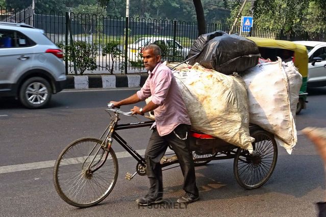 Transport de produits de rcupration  Delhi
Mots-clés: Asie;Inde;Uttar Pradesh;Delhi