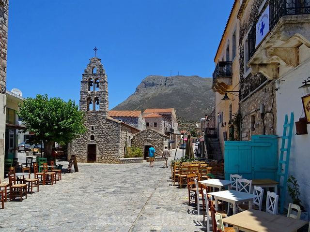 Areopoli
C'est la deuxime plus grande localit de la pninsule du Magne aprs Gythio.
L'glise Agios Ioannis.
Mots-clés: Europe;Grce;Ploponnse;Magne;Areopoli