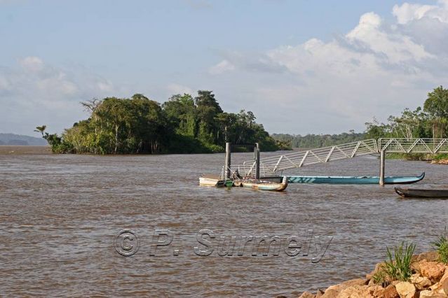Le Maroni
Mots-clés: Guyane;Amrique;fleuve;rivire;cascade;Maroni;Apatou