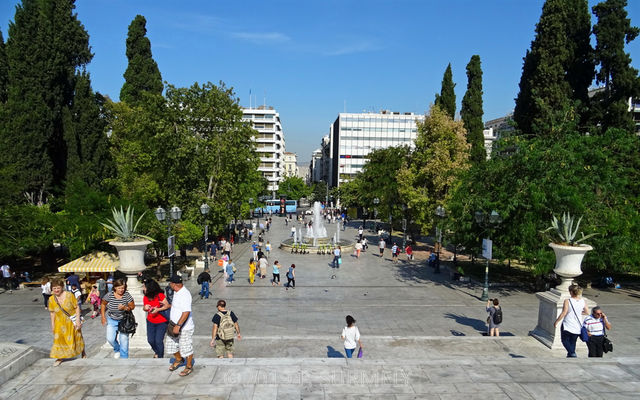 Athnes
Place Syntagma.
Mots-clés: Europe:Grce:Attique;Athnes