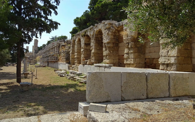 Athnes
Le Temple de Themis.
Mots-clés: Europe:Grce:Attique;Athnes