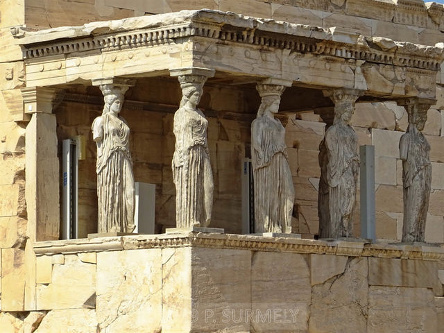 Athnes
L'Acropole : les Caryatides.
Mots-clés: Europe:Grce:Attique;Athnes