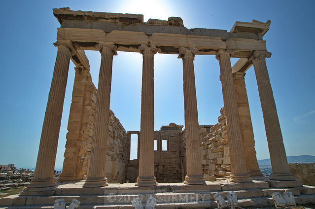 Athnes
L'Acropole : le Parthnon.
Mots-clés: Europe:Grce:Attique;Athnes