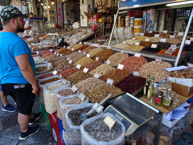 Athnes
Dans les Halles Municipales d'Athnes.
Mots-clés: Europe:Grce:Attique;Athnes