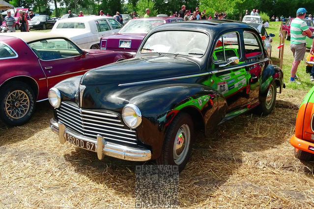 AutoRétro-0024
Peugeot 203
Mots-clés: Europe;France;Alsace;Ohnenheim;auto-rétro