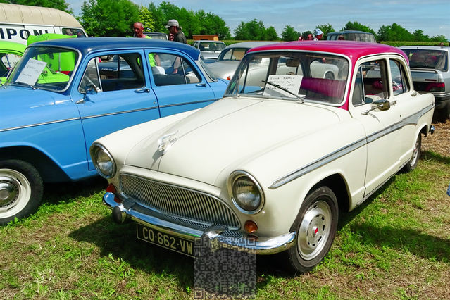 AutoRétro-0030
Simca Aronde
Mots-clés: Europe;France;Alsace;Ohnenheim;auto-rétro