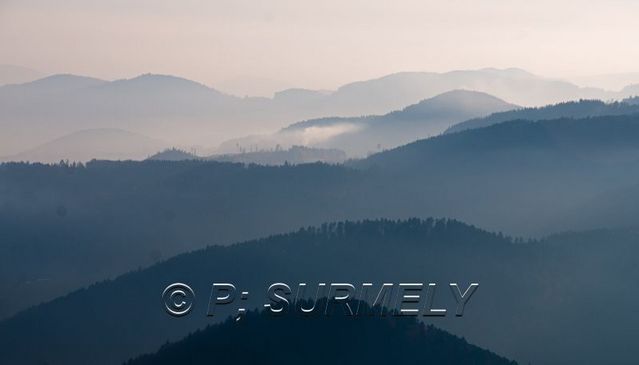 Brume
Depuis le Belchen
Mots-clés: Europe;Allemagne;Bade-Wurtemberg;Foret-Noire;Belchen