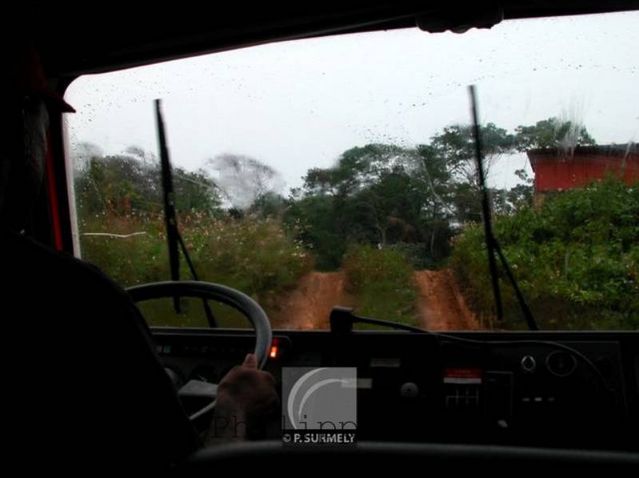 Formation COD2
Conduite tout-terrain sur le circuit de moto-cross de Kourou
Mots-clés: Guyane;Amrique;tropiques;pompier;SDIS;conduite;tout-terrain;secours;camion