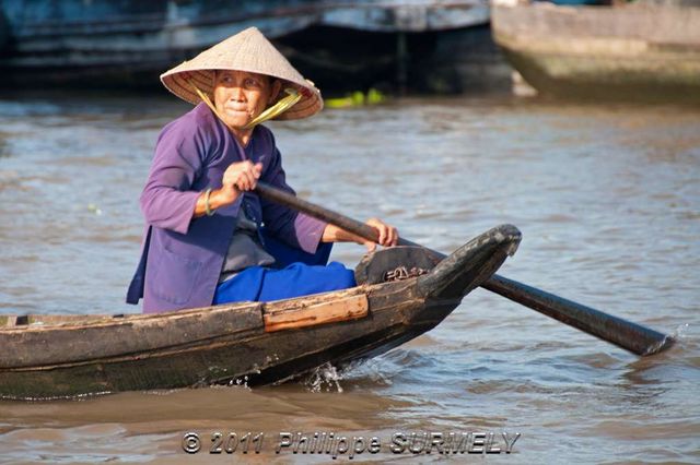 Au march flottant
Mots-clés: Asie;Vietnam;Cantho;Mkong;march