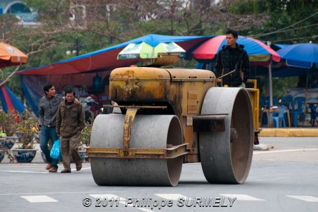 Rouleau compresseur  CatBa
Mots-clés: Asie;Vietnam;Halong;Catba