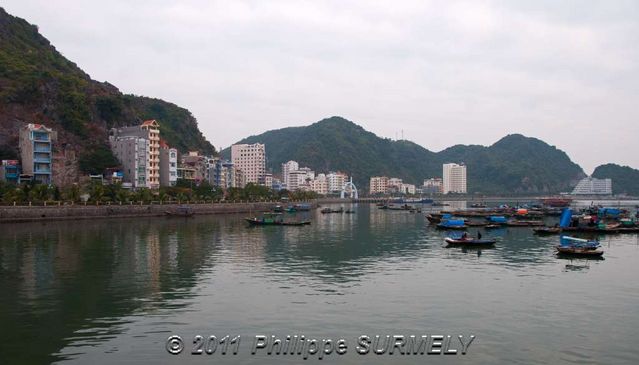 Bord de mer
Mots-clés: Asie;Vietnam;Halong;Catba