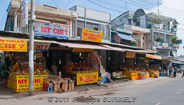 Commerces
Mots-clés: Asie;Vietnam;Mkong;Chaudoc