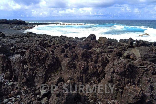 Lave en front de mer Coule 1977
Mots-clés: Europe;France;DOM;Runion;volcan;lave