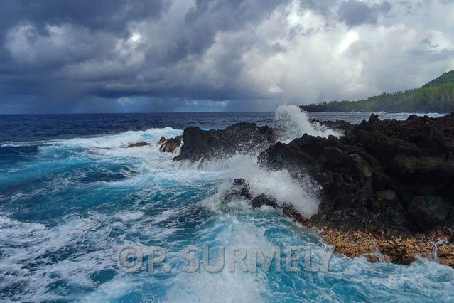 Lave en front de mer Coule 1977
Mots-clés: Europe;France;DOM;Runion;volcan;lave